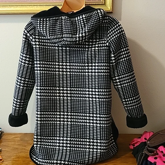 Ike behar coat blk and white hounds tooth size med - Picture 7 of 10